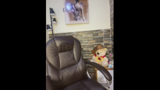 Blowjob porn Rissa May Teen putting a condom on stepdaddys dick-7