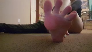 adult clip 10 frostyprincess little bunny kiss and smell my feet on feet porn russian feet fetish-2