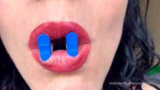 Fetish Porn Molly Darling – Giantess Threatens To Eat You – Vore-9