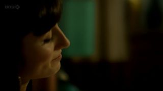 Neve McIntosh, Natasha O’Keeffe – Lip Service s02e04 (2012) HD 720p - (Celebrity porn)-8