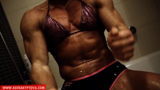 Katka Kyptova melon crush on fetish porn facesitting fetish-6