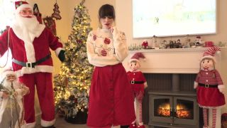 online xxx video 39 British Family Sydney Harwin – Moms Christmas Wish FullHD 1080p on fetish porn fur coat fetish-3