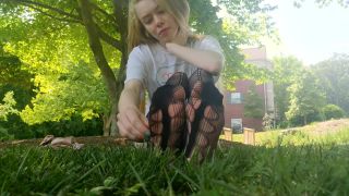OGFeet - Sativa Skies - Outdoor Fish Net Foot!-6