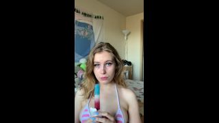 maria wattel femdom teen | FionaSprouts – Sucking on a popsicle | licking-1