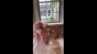 7127 Belle Delphine - Pussy Mould-5