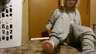 AnnieArcher101's Blonde Seduction: Cum & Big Ass Thrills-1