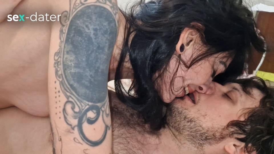 6235 Hairy Pussy Creampied - Skinny Girl Fucked In Front Of H...