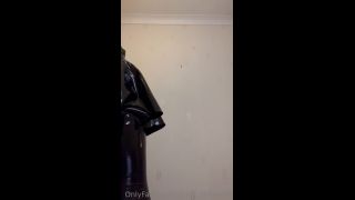 reflexion latex 2023-01-05 Not only does this skirt look great but it also acts as grea   q0986i-4