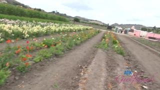 [ATKGirlfriends] Sia Wood Farm Date 1 [06.22.23] [1080p]-6