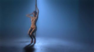 3D 09879 Private Dance-5