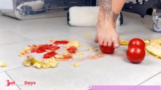 [GetFreeDays.com] Vegetable Games In Foot Fetish Porn With Student Adult Leak March 2023-5