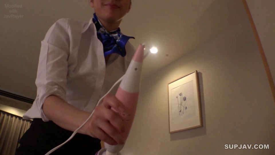 ReducingMosaic MANE-003 M男遊戯 罵倒スイートルーム 卯水咲流がM男達と楽しんでいるプライベートSプレイ現場に潜入