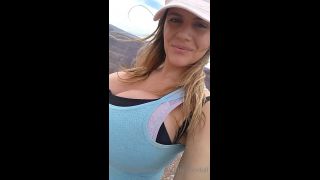 Jazmyne Day () Jazmyneday what do you think of the view at the grand canyon tip me if you want to see me strip in the car 16-06-2020-9