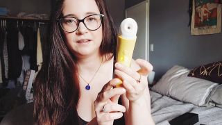 M@nyV1ds - CaityFoxx - Banana Toy Review-3