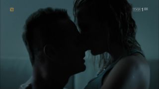 Olga Boladz – Skrzydlate swinie (2010) HD 1080p - (Celebrity porn)-5