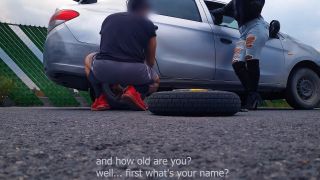 Video We Fucked In The Car Like Crazy And As a Thank You For Fixing...-2