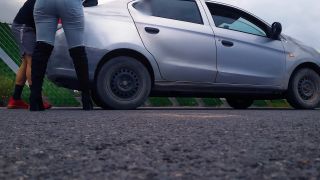 Video We Fucked In The Car Like Crazy And As a Thank You For Fixing...-3