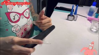 KimmyVampire - Blog 1 Doing my Nails To a CustomeVid-4