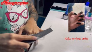 KimmyVampire - Blog 1 Doing my Nails To a CustomeVid-5