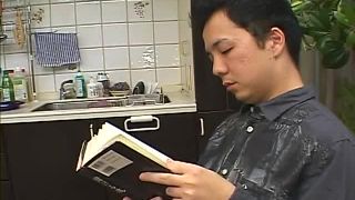 Awesome Maid Takes A Break To Suck Her Boss And Eat His Cum Video Online international Japanese AV Model-1