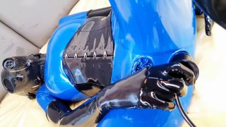 free video 20 asian feet femdom Yellowdreamcap - Blue rubber and gasmask, fetish on fetish porn-6