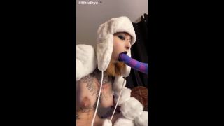 hardcore Lillith Lethya aka lillithlethya - 12-19-2024 OnlyFans Video - Practicing deepthroating  howd I doTip me if I did good  praise kink go brrr video Lillith Lethya-2