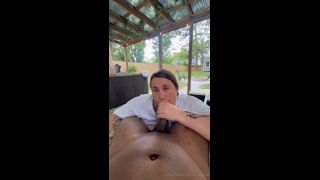 Outdoor Sextape: Alexisnocare's PHAT ASS Curvy Adventures!-1
