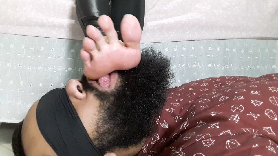 lolitafeet  Hot footworship green nails - lolitafeet - femdom porn mature femdom spanking