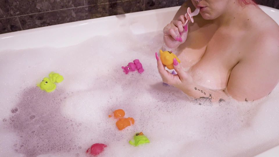 Little Red Ivy - DDLG bathtime Part 2 - Bbwgoddess