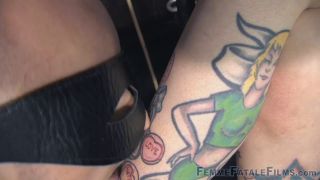 Mistress Jezabel in Video - Tattoo Worship Download Porn ...-0