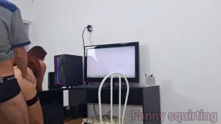 Brazilian Slut alone at home without panties receives a technician from the net-8
