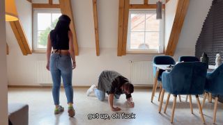 [K2S.CLUB] Athleteballbusting - First Time Ballbusting English Subtitles - 4K 2160P-0