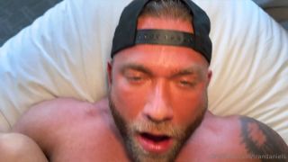 Eva Paradis, Jake Daniel - See meet up with my fun friend Eva (Shemale porn)-8