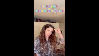 giaisabellaxx H265 2022-09-28 watching storm chaser livestreams &amp; getting all worked up  gonna be in the dms 3--4