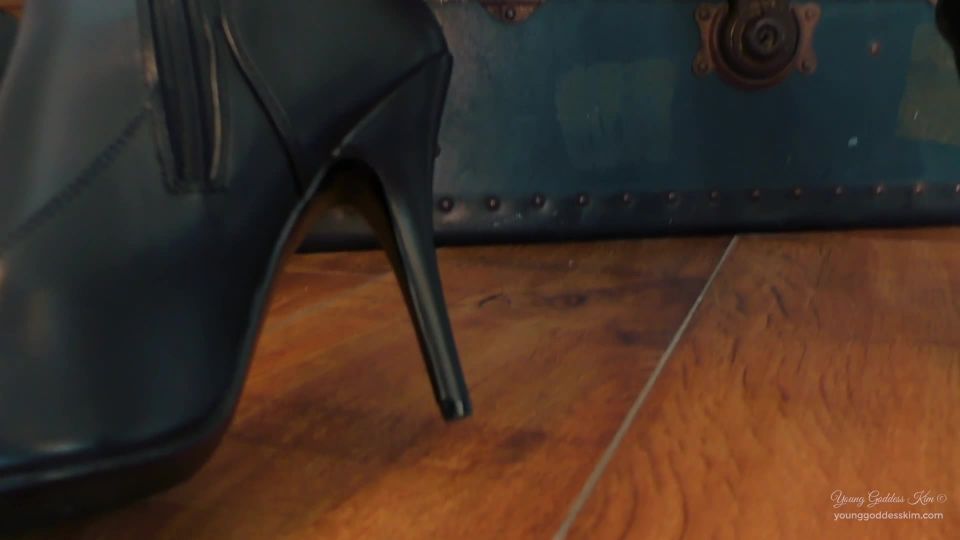 xxx clip 19 Young Goddess Kim - Leather And Lust - fetish - smoking gay feet fetish porn