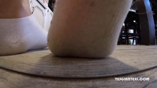 BuddahsPlayground - The Tiny Escapee (Fetish porn)-2
