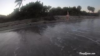 Miami Beach Sandy Pussy Play - Solo-0