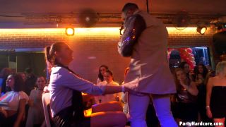 Video Party Hardcore Gone Crazy Vol  39   Part 4 720p HD-6
