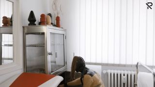 [GetFreeDays.com] Rubber mistress prepares the clinic for examination facesitting-2