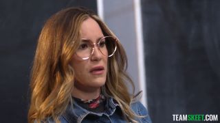 Video Freya Von Doom, Claire Roos, Lily Starfire, Little Puck, Andi...-2