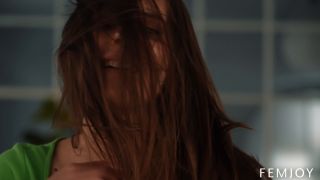 [FemJoy] Amber Slassh Wild In Green [01.17.26] [1080p]-1