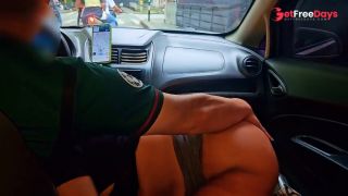 [GetFreeDays.com] Sucking in a car in Medellin, MILF swallowing the cum of the uber. Blowjob to the cab driver Adult Stream May 2023-5