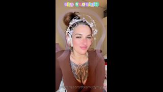 giaisabellaxx H265 2022-05-27 tonight on GIA VLOGS!!!!! i cancelled all my plans to be online today so i could spen-7