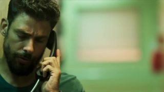 Sophie Charlotte - Ilha de Ferro s01e02 (2018) HD 720p - [Celebrity porn]-0