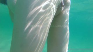 Mysexymodel () - underwater close up slo motion 16-05-2022-5