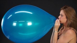 Custom Fetish - Amber Valentine s Blow to Pop Debut - Fetish-6