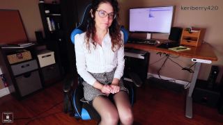 online clip 37 Keri Berry Is Your Secretary,  on toys -2