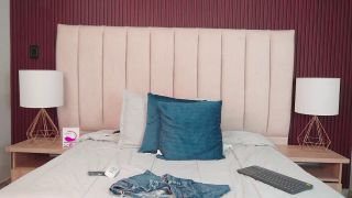 Sweet Sinn's Seductive Chaturbate Show Highlights-3