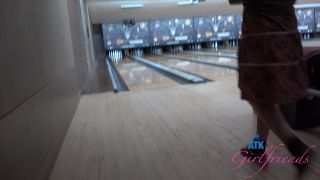 Zoey Jpeg - Bowling Date 1.-8