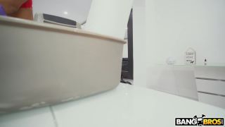 [GetFreeDays.com] Numi Zarah Bangladeshi Cleaning Service Mda keep2share foot porn-3